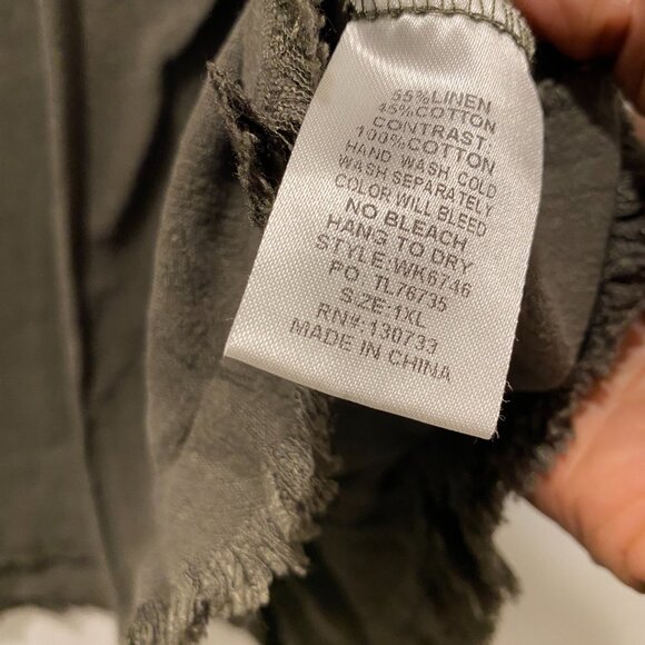 Umgee Plus Size Army Green Short Sleeve Top – NWT 1X - Picture 4 of 6